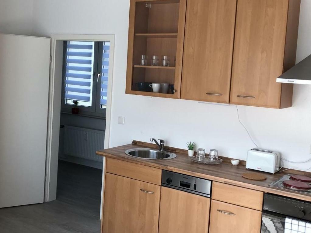 Helle Ferienwohnung An Der Rheinpromenade 50 Qm Duisburg Ngoại thất bức ảnh